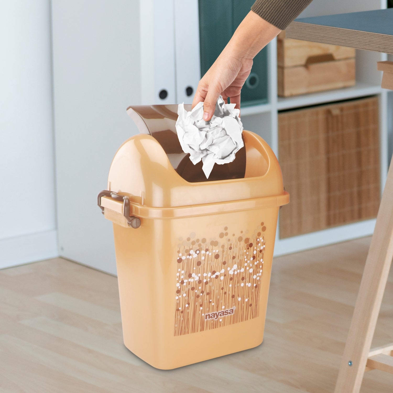 Funk Square Dustbin 14 Brown