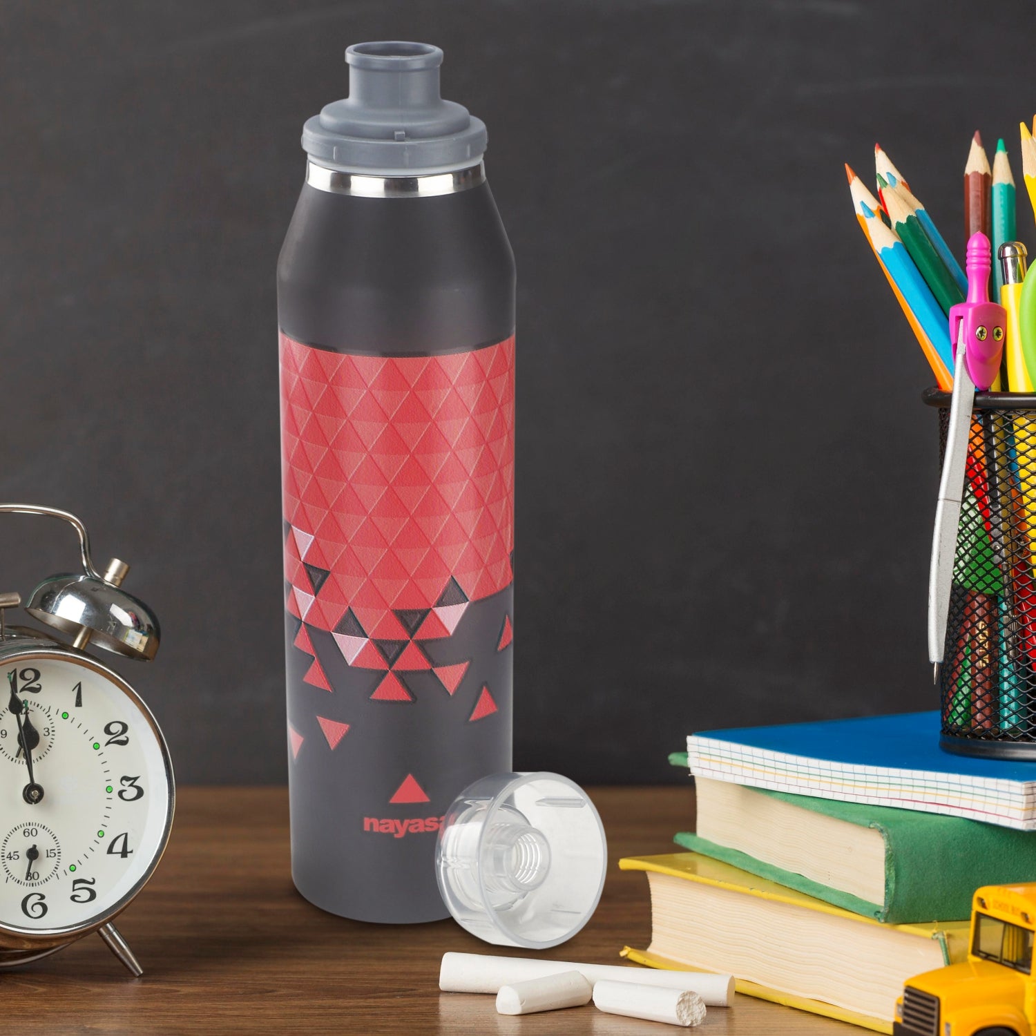 Twist N Sip Water Bottle Pink / 750 ml