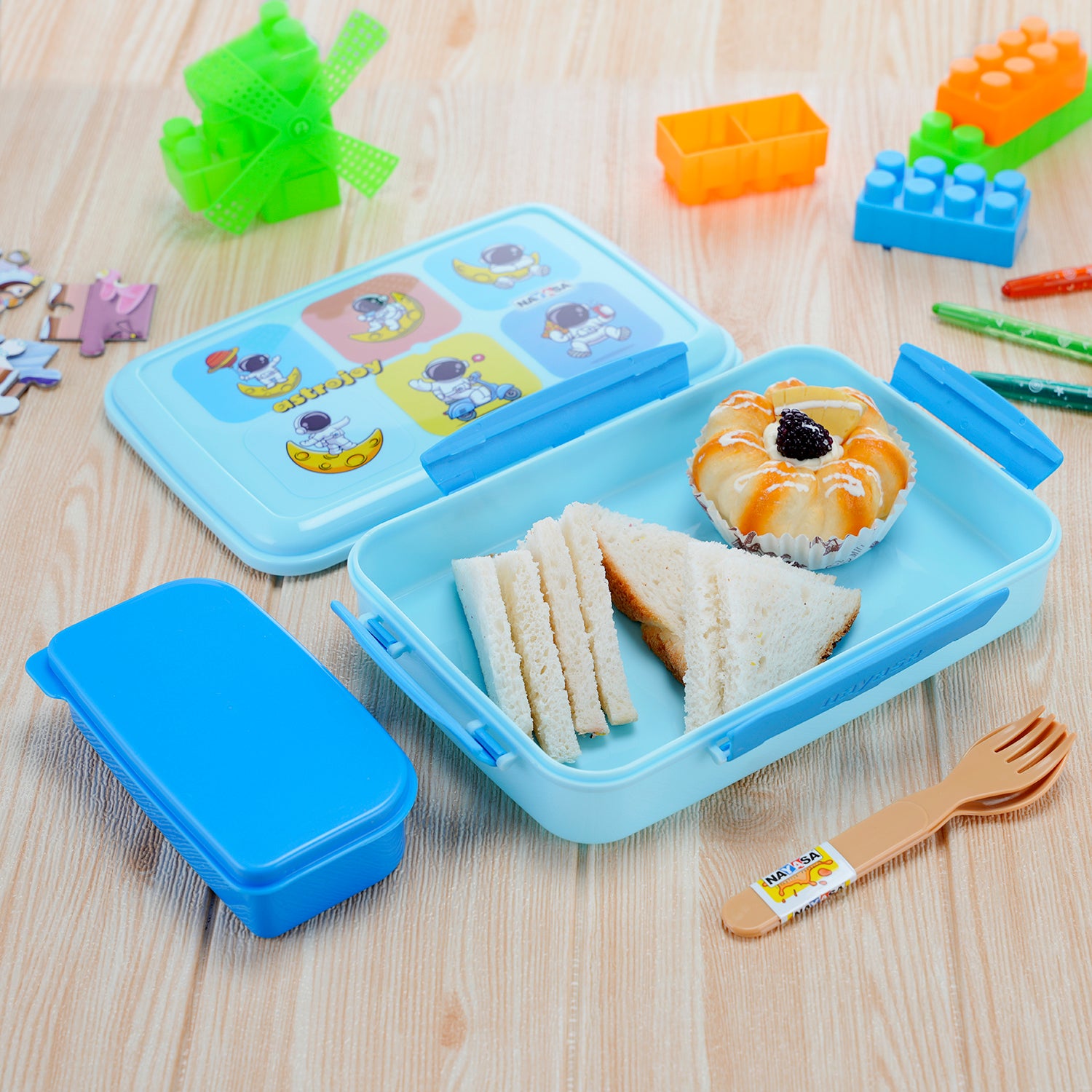 On The Go Dlx Lunchbox Blue / 900ml