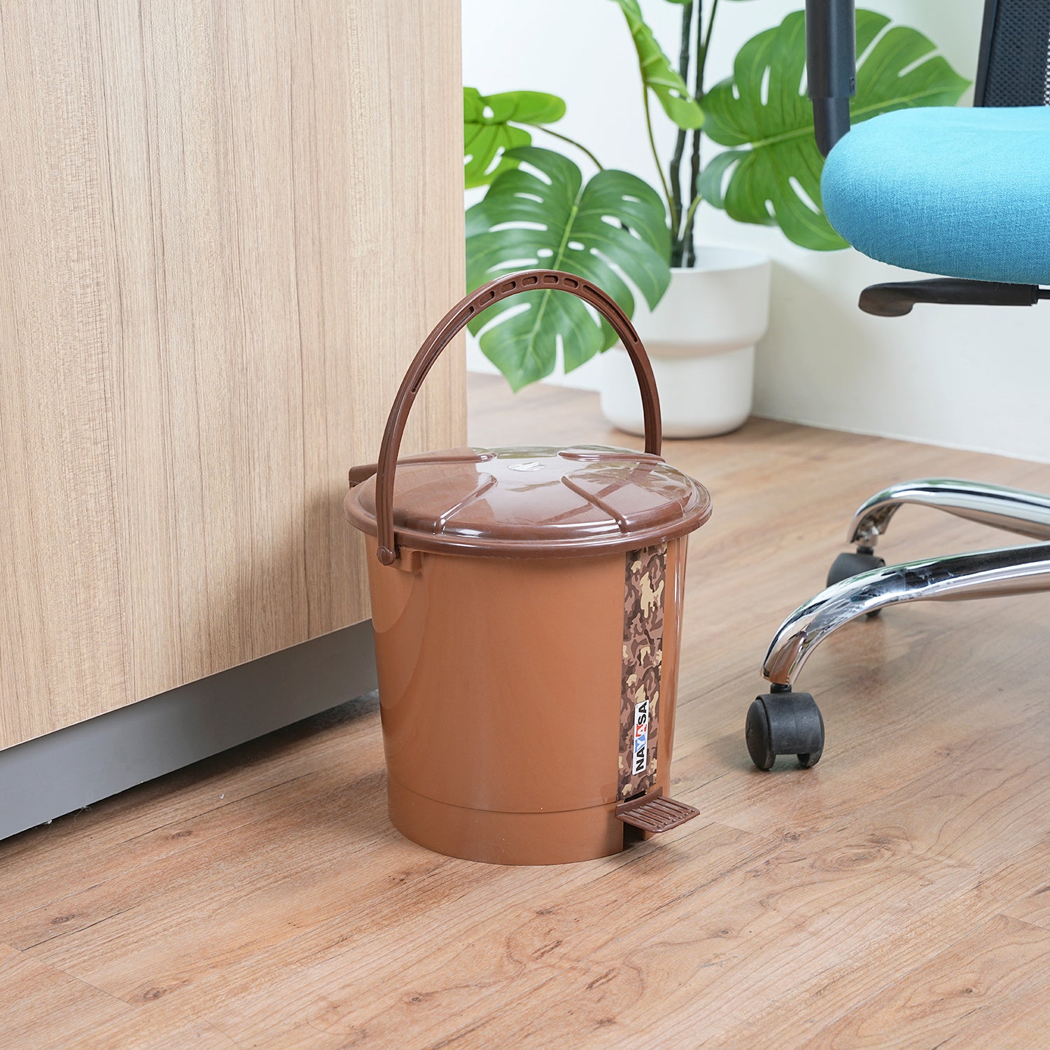 Army Print Pedal Dustbin Brown / 16.4 Ltr